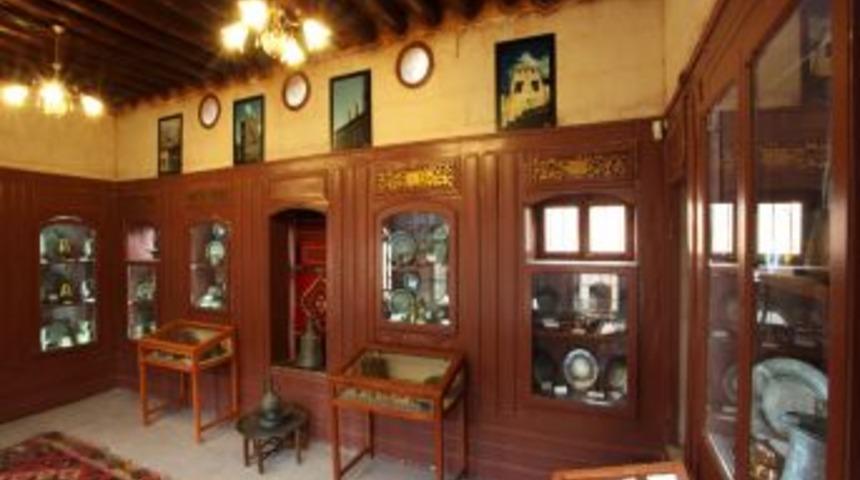 T&uuml;rkiye'nin En B&uuml;y&uuml;k Bakır Eser Koleksiyonu Saklı Konak'ta