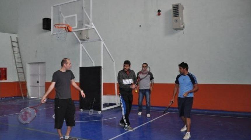 Hizan Halk Eğitim Merkezi Tarafından &lsquo;kort Tenisi&rsquo; Kursu A&ccedil;ıldı