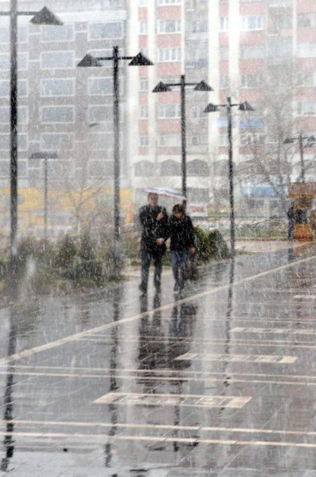 Sivas&rsquo;ta Kış Geri Geldi 2