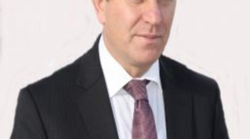 Vali &Ouml;zt&uuml;rk: "eğitim'de Hedef İlk 15"