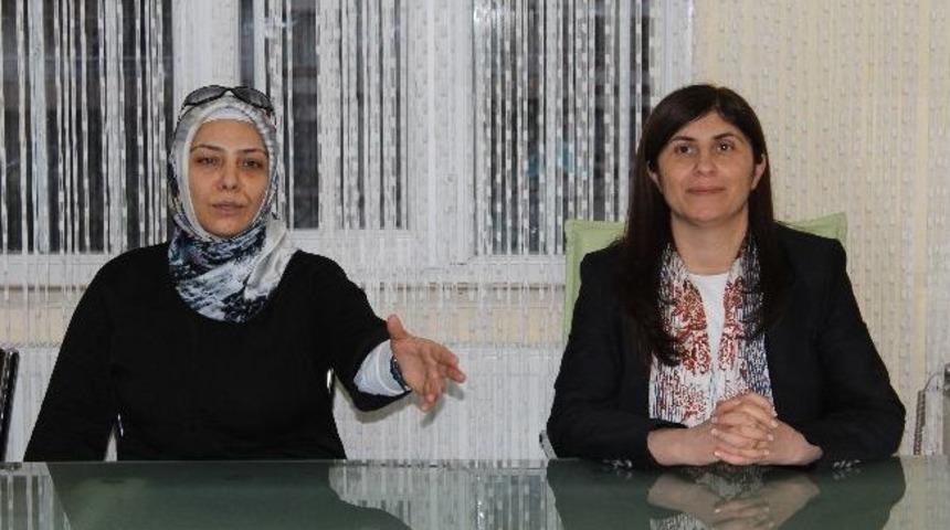 Ak Parti Diyarbakır Milletvekili Mine L&ouml;k Beyaz Dernek Ve Yurt Ziyaretinde Bulundu