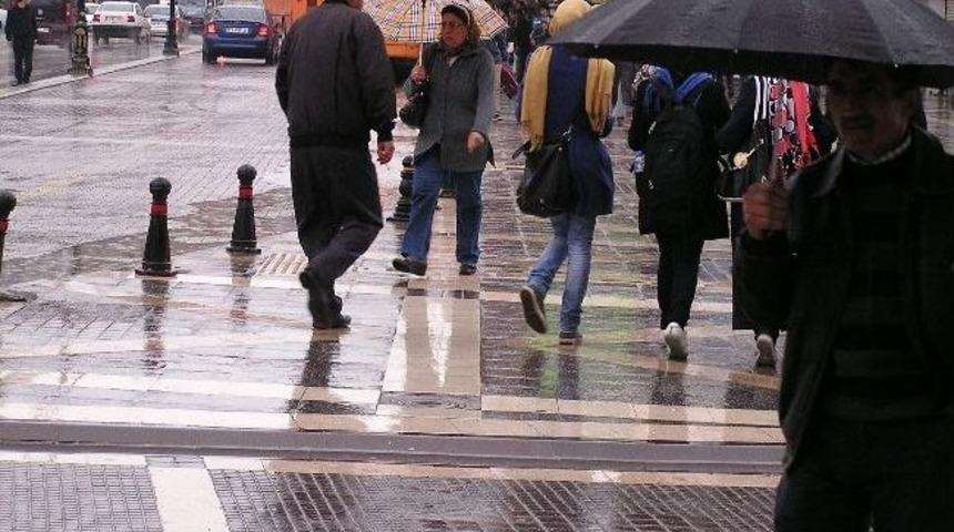 Yağmurla Başladı, Par&ccedil;alı Bulutlu Devam Edecek