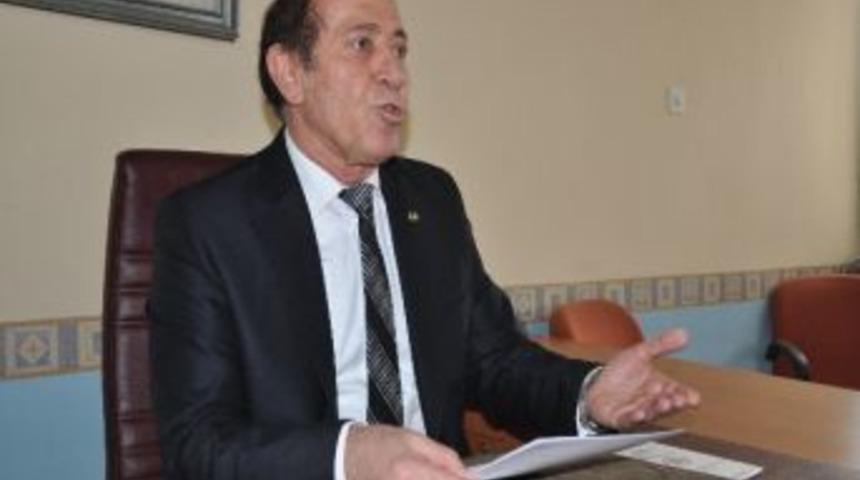 Bolu&rsquo;da Fotoğraf Tartışması B&uuml;y&uuml;yor