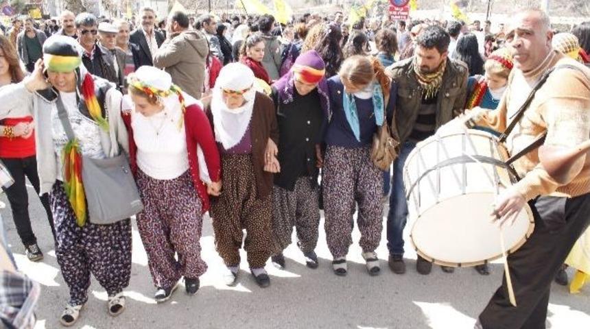 Tunceli&rsquo;de Nevruz Coşku İle Kutlandı