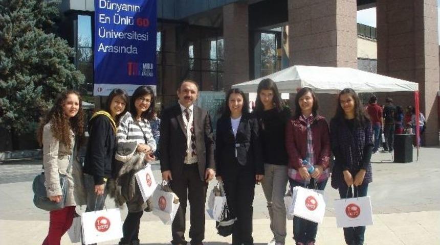 Lise &Ouml;ğrenciler Odt&uuml; Tanıtım Fuarına Katıldı