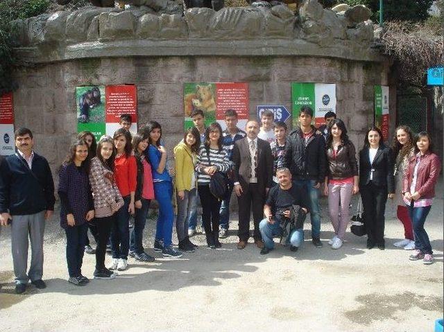 Lise &Ouml;ğrenciler Odt&uuml; Tanıtım Fuarına Katıldı 3