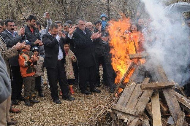 Pınarbaşı Kasabasında Nevruz Kutlaması