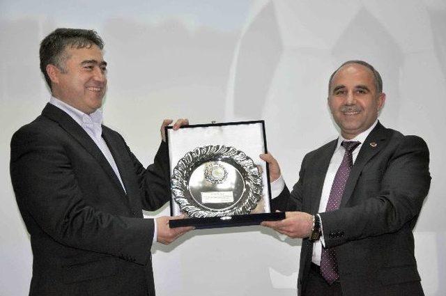 G&ouml;rdes Belediyespor da Şampiyonluk Sevinci 3