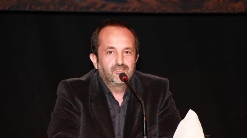 Altan D&ouml;nmez Taş Mektep&rsquo;i Anlattı