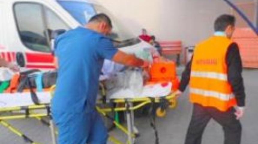 Dereyatağına d&uuml;şen motosiklet s&uuml;r&uuml;c&uuml;s&uuml; yaşamını yitirdi