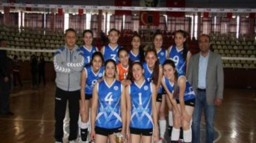 Merinos Mavi Melekler &Uuml;&ccedil; Katagoride Şampiyon Oldu