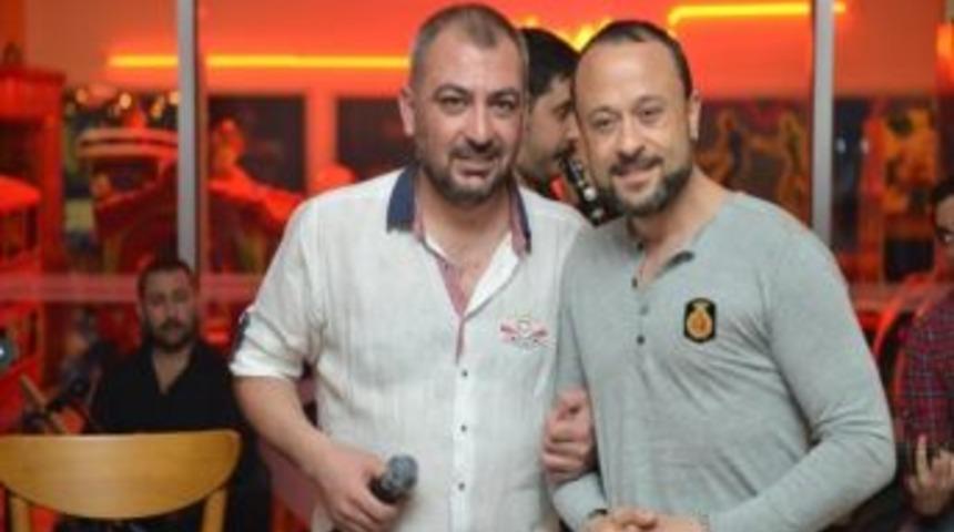 K&ouml;roğlu Sevenleriyle Buluştu