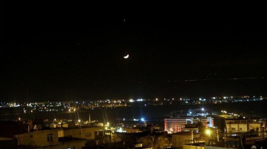 Ay Ve Yıldızın 18 Mart Buluşması