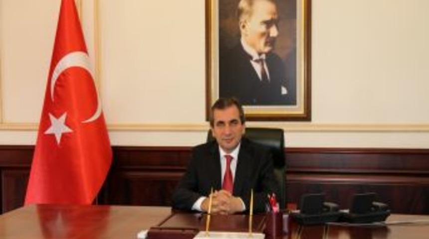 Vali Yazıcı: &Ccedil;anakkale Zaferi, Eşi Benzeri Olmayan Bir Destandır