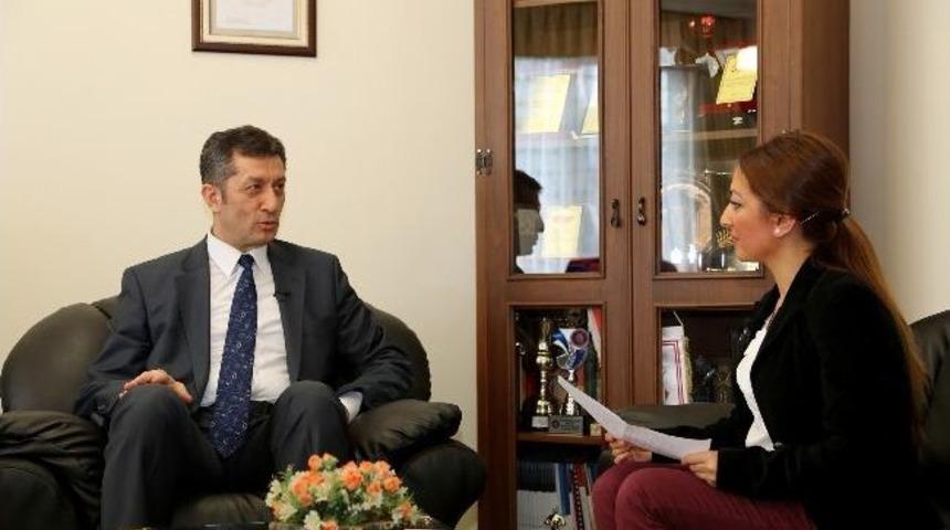 Sel&ccedil;uk: &ldquo;t&uuml;rkiye&rsquo;nin Yeni Bir Eğitim Alfabesine İhtiyacı Var&rdquo;