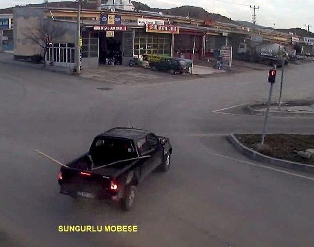 Çorum'da Trafik Kazaları Mobese'de