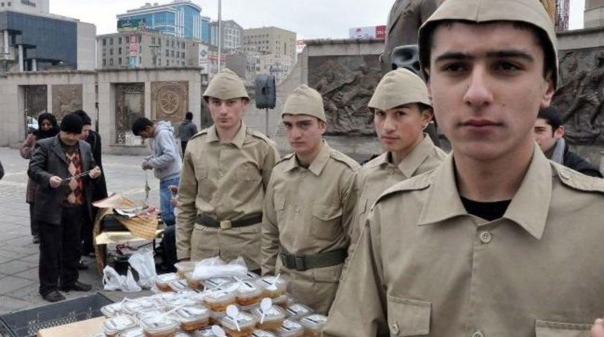 Cumhuriyet Meydanı’nda Çanakkale Ruhu