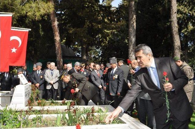 Demirci’de 18 Mart Kanakkale Deniz Zaferi Ve Şehitler Günü Programı Düzenledi