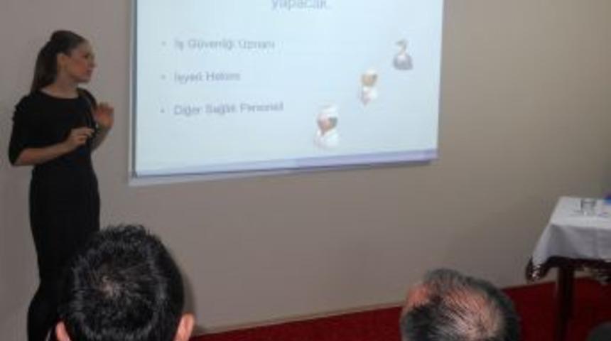 Akyazı&rsquo;da Iş Sağlığı Ve G&uuml;venliği Anlatıldı