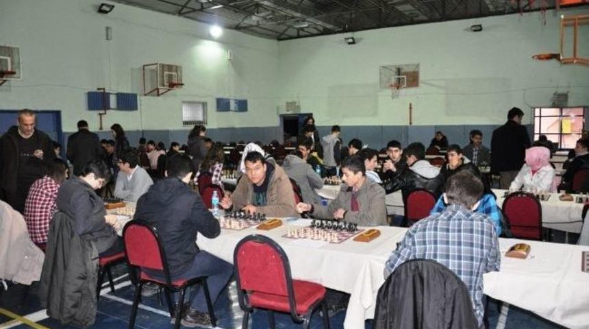 Yıldız Satran&ccedil; Turnuvası Sona Erdi