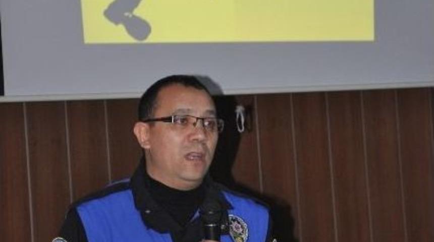 Toplum Destekli Polis Mustafa &Ccedil;abuk: