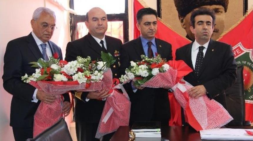 Vali G&uuml;zeloğlu, Gaziler Ve Şehit Yakınlarıyla Buluştu
