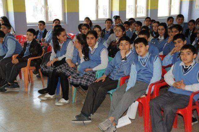 Cizre de &Ccedil;anakkale Şehitlerini Anma G&uuml;n&uuml; Etkinliği 2