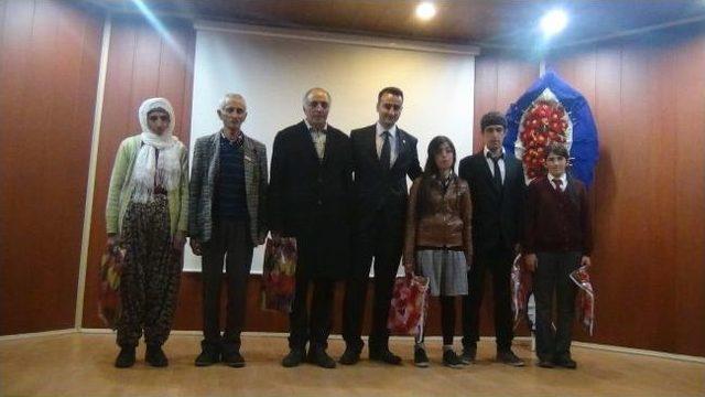 Ovacık ta &Ccedil;anakkale Şehitleri Anıldı 1