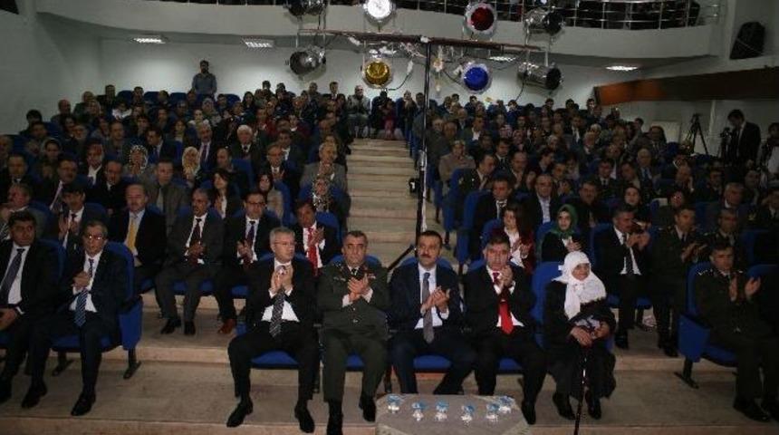 18 Mart &Ccedil;anakkale Zaferi