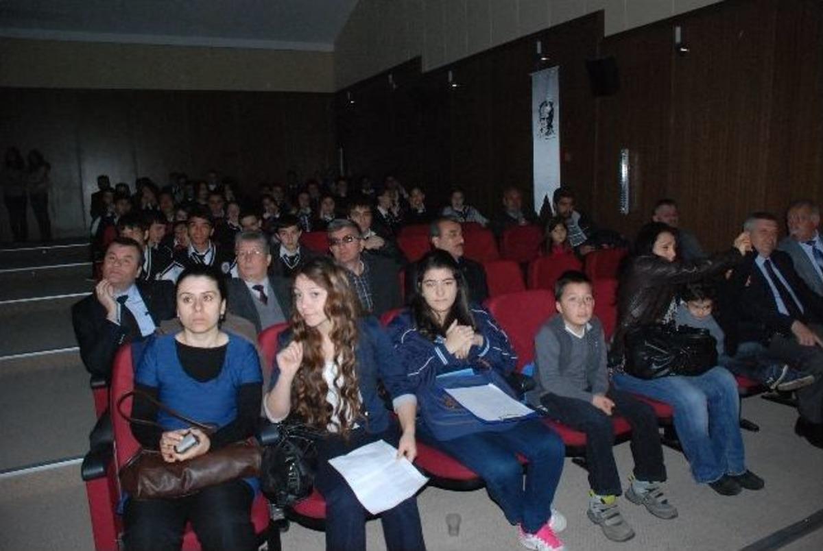 Didim&rsquo;de &Ccedil;anakkale Zaferinin 98. Yılı D&uuml;zenlenen Anıldı