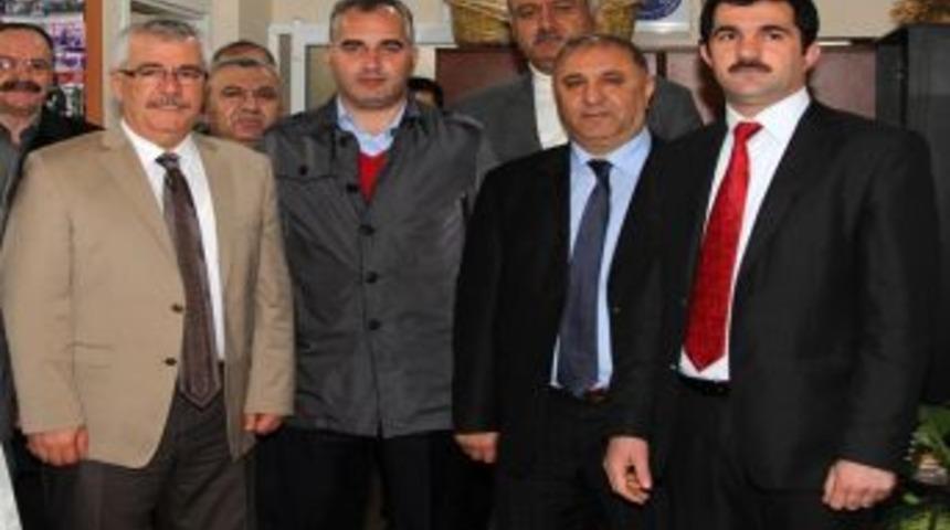 Karam&uuml;rsel Pazarcılar Odası Yeni Binasına Taşındı