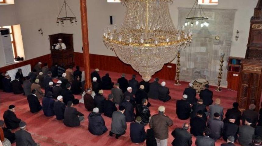 Şehitler İ&ccedil;in Mevlidi Şerif Okundu