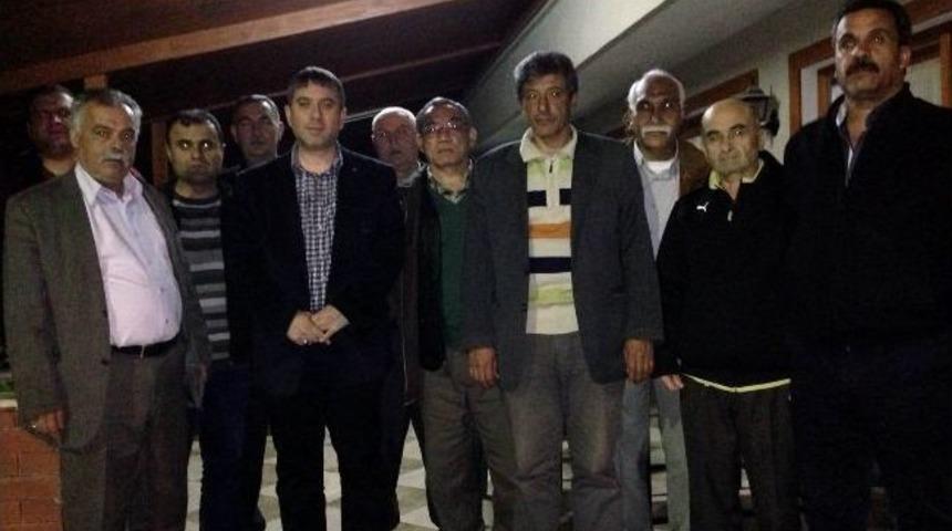 Salihli Mhp, K&ouml;y Muhtarlarını Ziyaret Ediyor