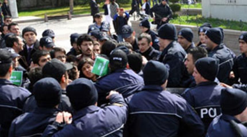 Hacettepe &Uuml;niversitesi'nde gerginlik!