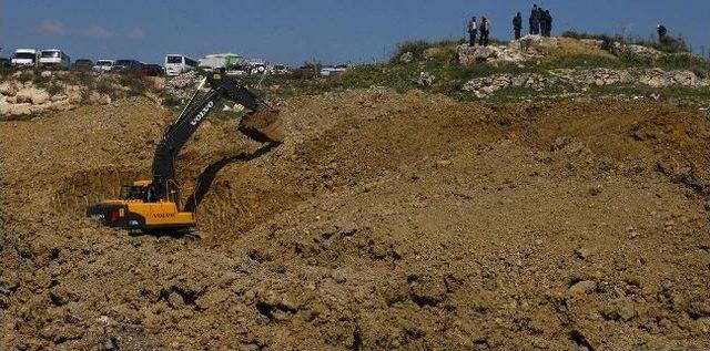 Mersin'de Define Arama Heyecanı