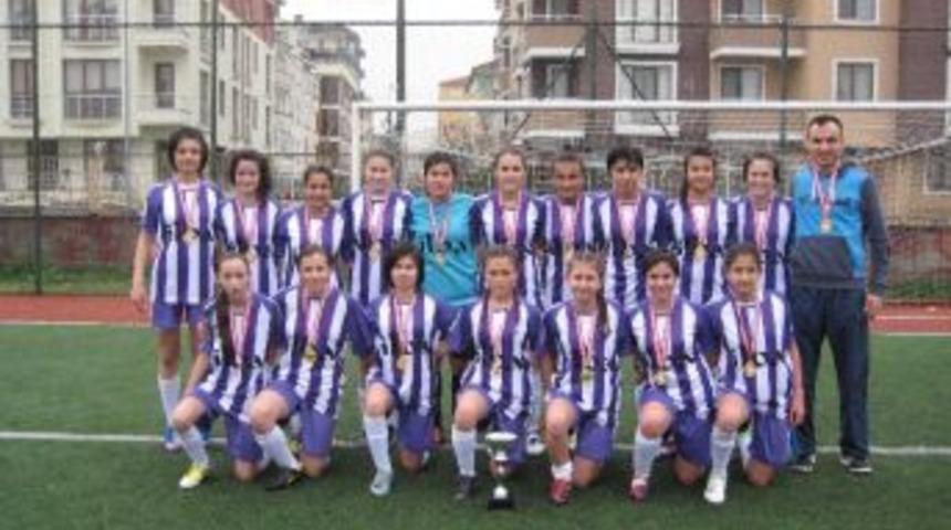 Kdz. Ereğli Lisesi T&uuml;rkiye 3.&uuml;nc&uuml;s&uuml; Oldu