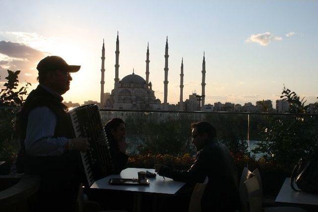 Akordiyon Dinletisiyle "bahar" Coşkusu 1