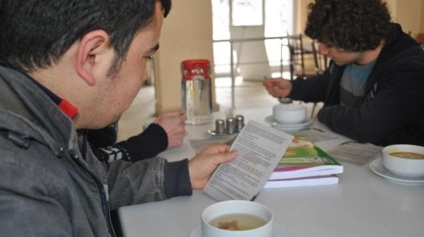 Amasya &Uuml;niversitesi&rsquo;nde &Ouml;ğrenciler &Ccedil;anakkale Karavanası Yedi