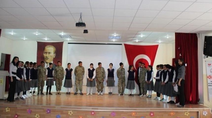 18 Mart &Ccedil;anakkale Zaferi Ve Şehitleri Anma G&uuml;n&uuml;