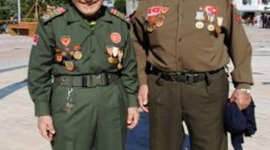 Kore Gazileri, Gemide Başlayan Arkadaşlıklarını 63 Yıldır S&uuml;rd&uuml;r&uuml;yor