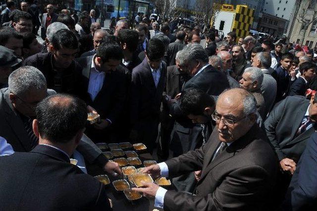 Ülkü Ocakları Çanakkale Zaferi’ni Kultadı