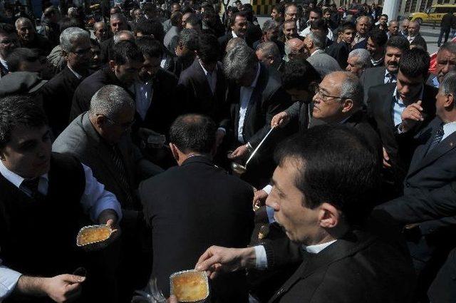 Ülkü Ocakları Çanakkale Zaferi’ni Kultadı