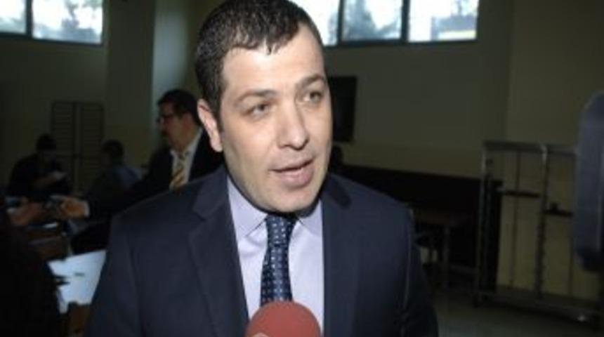 &Uuml;niversite &Ouml;ğrencileri, &Ccedil;anakkale'de Mehmet&ccedil;iğe Verilen Yemeği Yedi