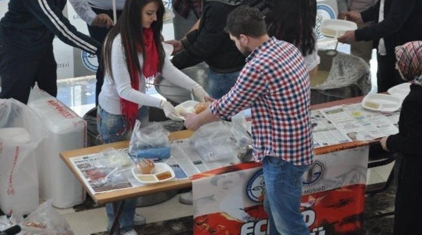 &Ouml;ğrencilere &Ccedil;anakkale Men&uuml;s&uuml;