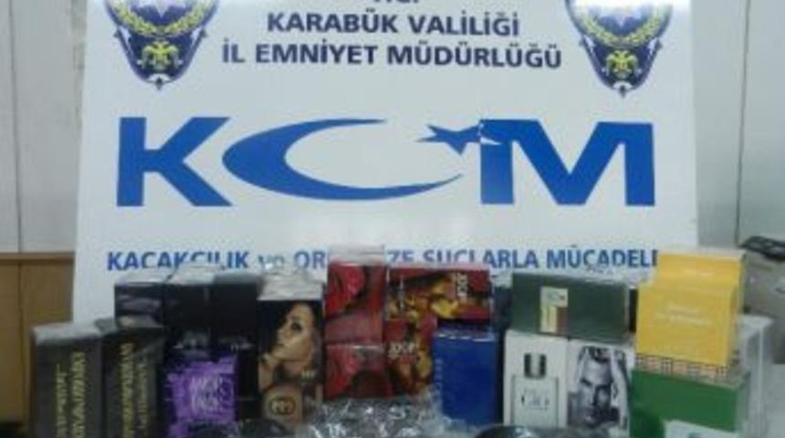 G&uuml;mr&uuml;k Ka&ccedil;ağı 57 Kutu Parf&uuml;m Ele Ge&ccedil;irildi