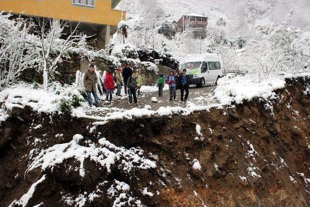 Giresun'da Köylülerden Köprü İsyanı