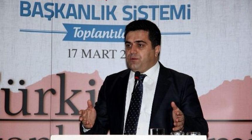 Sivas&rsquo;ta Başkanlık Sistemi Anlatıldı