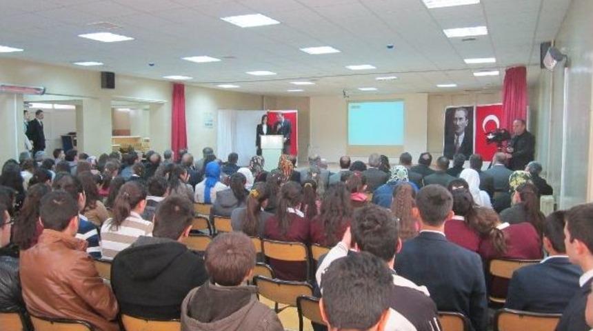 &Ccedil;anakkale Zaferi'nin 98. Yıld&ouml;n&uuml;m&uuml; Eflani&rsquo;de Kutlandı