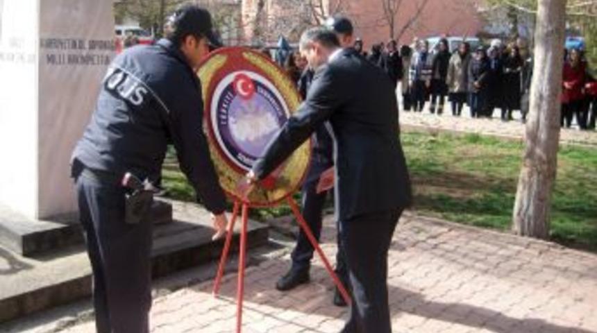 &Ccedil;anakkale Şehitleri Gemerek'te Dualarla Anıldı