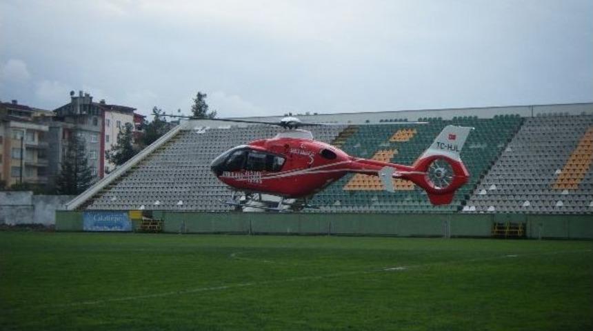 Kal&ccedil;a Kemiği Kırılan Hastanın İmdadına Ambulans Helikopter Yetişti